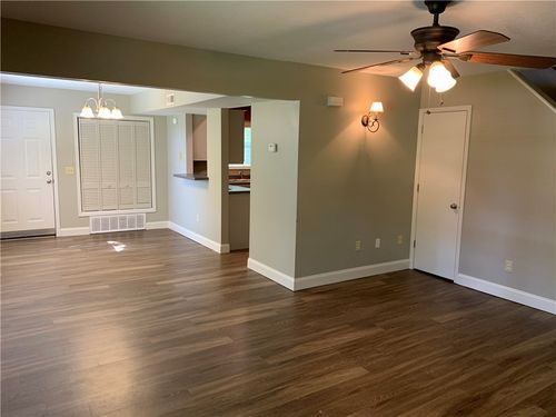 apt-c-461 N Garrett St, Siloam Springs, AR, 72761-2627 | Card Image