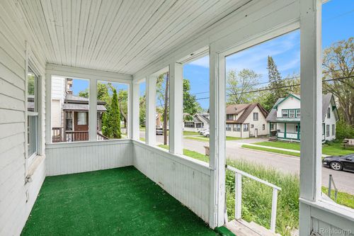 54 Hudson Ave, Pontiac, MI, 48342-1243 | Card Image