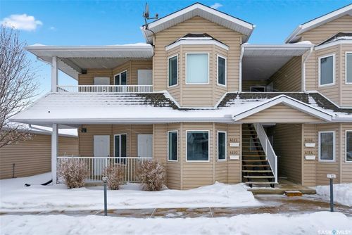 4110 Buckingham Dr E, Regina, SK, S4V3A9 | Card Image