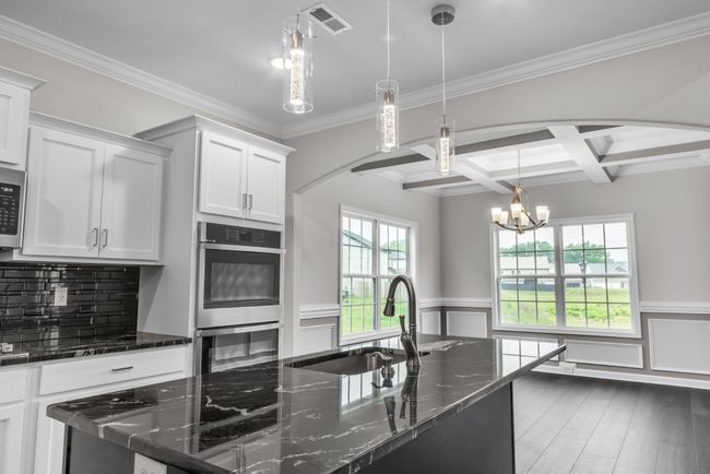 EXAMPLE>>>Another View of the Kitchen! | Image 6