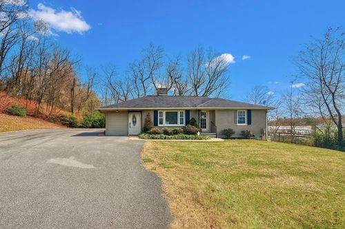 600 N Main St, Somerset, KY, 42501-1436 | Card Image