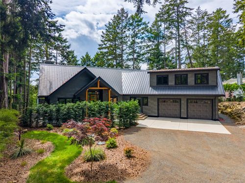 2789 Schooner Way, Pender Island, BC, V0N2M2 | Card Image