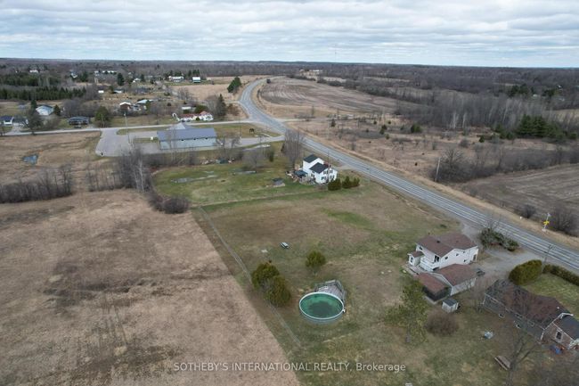 404 County Rd 29, House other with 3 bedrooms, 2 bathrooms and 10 parking in Toledo ON | Image 30