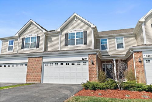 1204 Draper Rd, McHenry, IL, 60050-7203 | Card Image