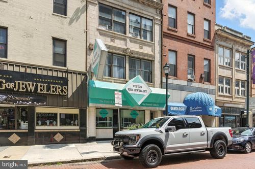 735 Sansom St, PHILADELPHIA, PA, 19106-3205 | Card Image