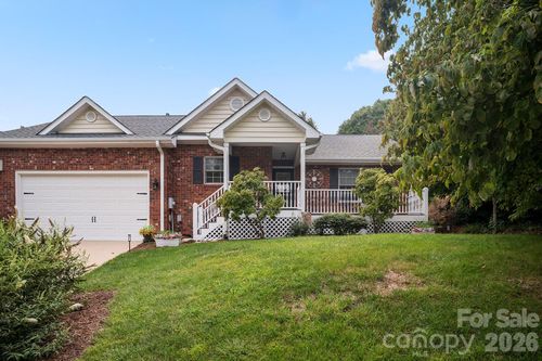 647 High Quarry Rd, Hendersonville, NC, 28791-1819 | Card Image