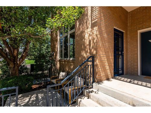 701-220 Roslyn St, Denver, CO, 80230-6466 | Card Image