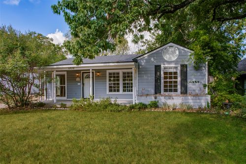1806 Lakeland Dr, Dallas, TX, 75218-4220 | Card Image
