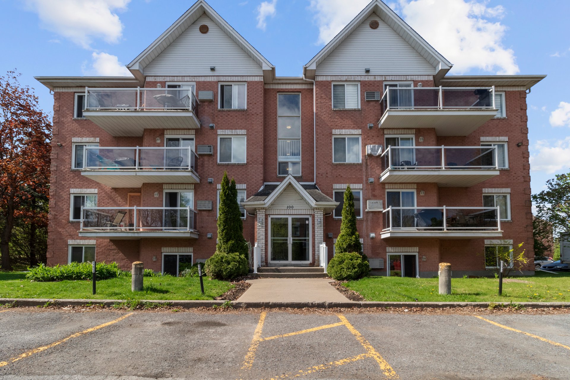 Residential in La Prairie 4