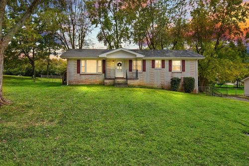 155 Hale Ave, Gallatin, TN, 37066-3917 | Card Image