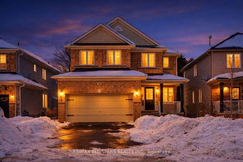 50 Cook St, Lindsay, ON, K9V0C6 | Card Image