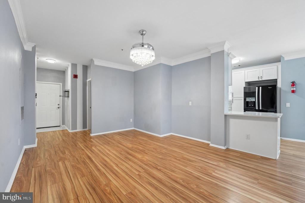 Residential in MCLEAN 4