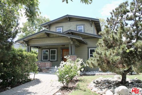 613 N Lucerne Blvd, Los Angeles, CA, 90004-3722 | Card Image