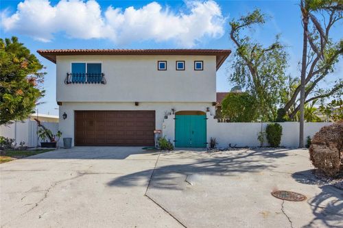 11285 8th St E, Treasure Island, FL, 33706-1109 | Card Image