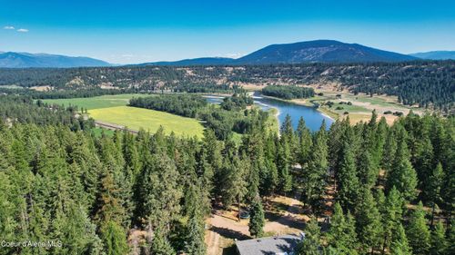 19 Glacier Rd, Bonners Ferry, ID, 83805-5795 | Card Image