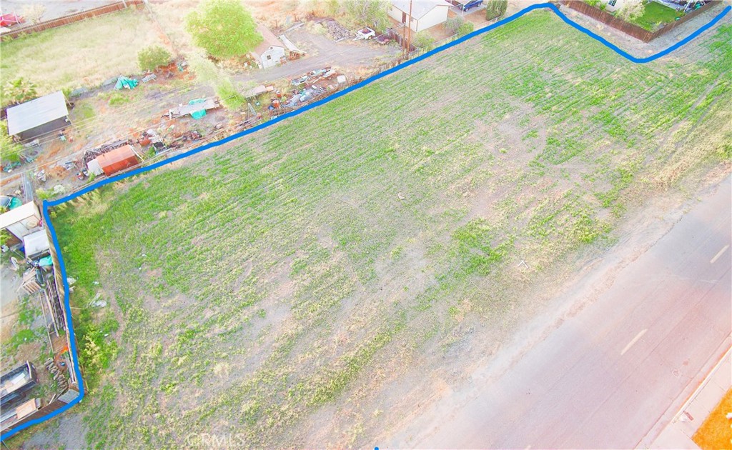 Land in Corcoran 2