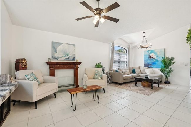 1120 Parker Canal Ct, House other with 4 bedrooms, 2 bathrooms and null parking in OVIEDO FL | Image 11
