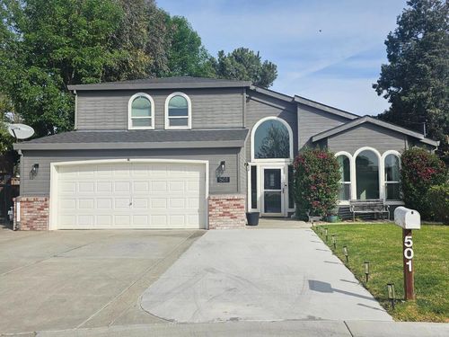 501 Bobbys Lane, Hollister, CA, 95023 | Card Image