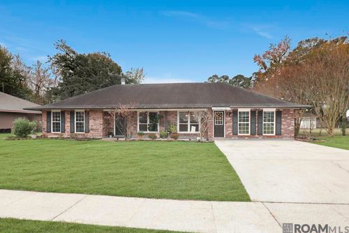 13726 Tech Dr, Baton Rouge, LA, 70818-2951 | Card Image