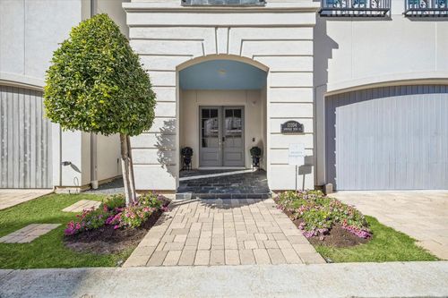 11104 Savannah Woods Ln, Houston, TX, 77043-1000 | Card Image