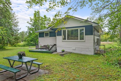33 Crooked Crt, Burnt River, ON, K0M1C0 | Card Image