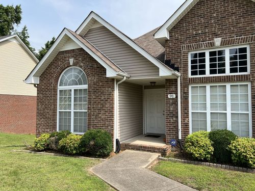 91 West Dr, Clarksville, TN, 37040-6741 | Card Image