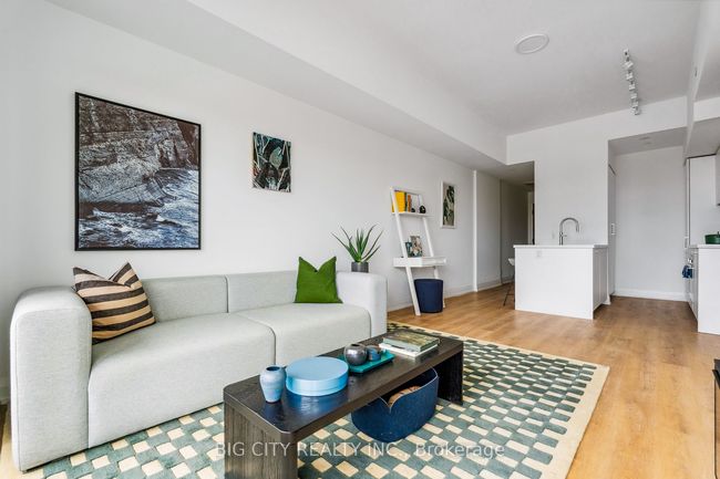 709 - 36 Brentcliffe Rd, Condo with 1 bedrooms, 1 bathrooms and null parking in Toronto ON | Image 12
