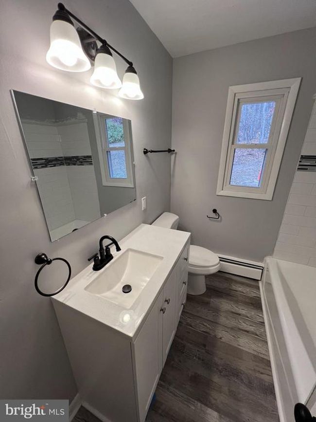 12127 Bohr Ct, House other with 4 bedrooms, 2 bathrooms and null parking in GLEN ROCK PA | Image 14