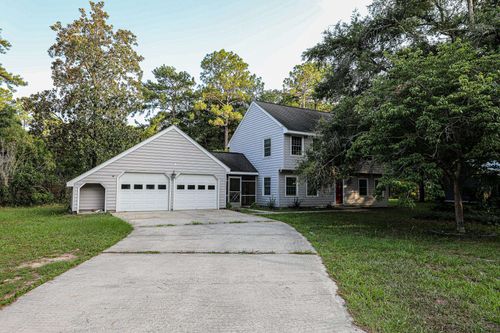127 Johnstone Ln, Georgetown, SC, 29440-8555 | Card Image