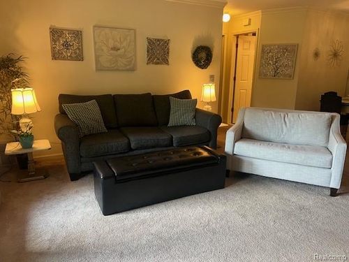 16505 Woodlane, Fraser, MI, 48026-7801 | Card Image