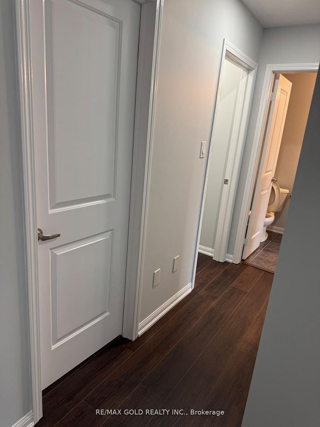 13 Viewforth Rd, House attached with 4 bedrooms, 2 bathrooms and 1 parking in Brampton ON | Image 33