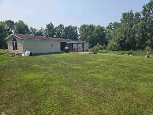 530 Townhall Rd, Melvin, MI, 48454-9507 | Card Image
