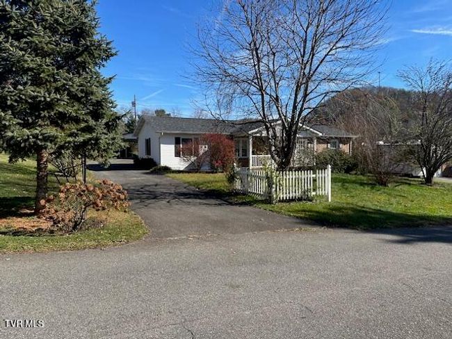 20286 Shadowood Cir, House other with 4 bedrooms, 1 bathrooms and null parking in Meadowview VA | Image 25