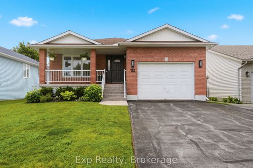 134 Finch Dr, Belleville, ON, K8P5L4 | Card Image