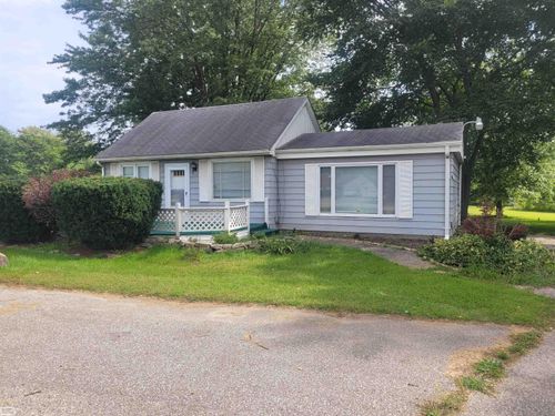 25300 23 Mile Rd, Chesterfield, MI, 48051-1902 | Card Image
