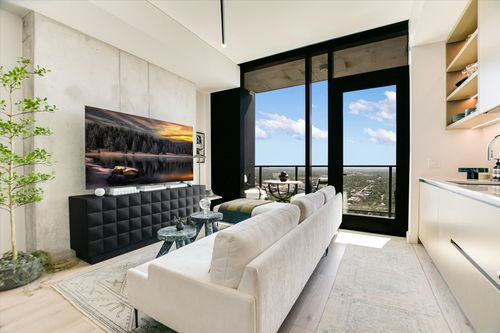 unit-3307-610 Davis St, Austin, TX, 78701-5080 | Card Image