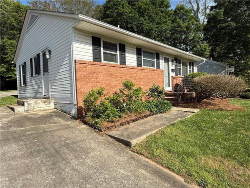 651 S Sunset Dr, Winston-Salem, NC, 27103-3852 | Card Image