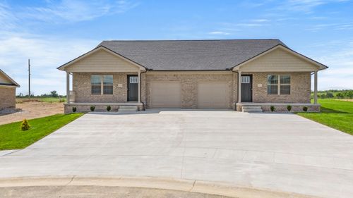 5009 Melana Way, Richmond, KY, 40475-7035 | Card Image