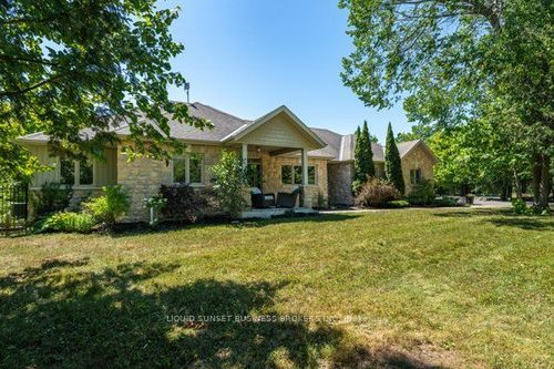 3060 Unity Rd, Elginburg, ON, K0H1M0 | Card Image