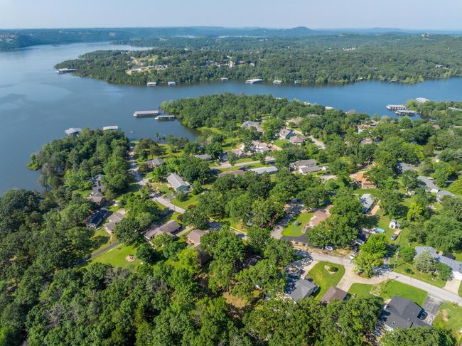 Table Rock Lake Waterfront | Image 37