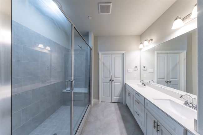1571 Windermere Way, Townhouse with 3 bedrooms, 3 bathrooms and null parking in Farmers Branch TX | Image 15