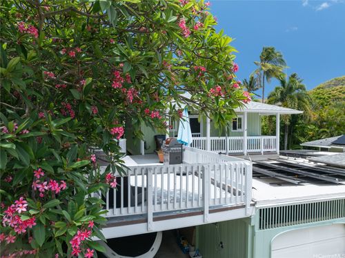 409 Wanaao Rd, Kailua, HI, 96734-3440 | Card Image