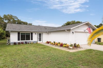 8115 San Bernardino Drive, House other with 3 bedrooms, 2 bathrooms and null parking in Port Richey FL | Image 2