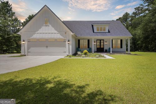 1609 Lee Rd, Pembroke, GA, 31321-8459 | Card Image