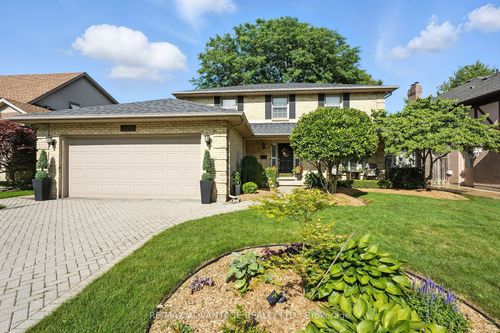 1797 Phillbrook Crt, London, ON, N5X2Z3 | Card Image