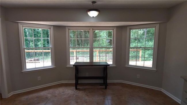 316 Creekbend Dr, House other with 3 bedrooms, 2 bathrooms and null parking in Woodstock GA | Image 6