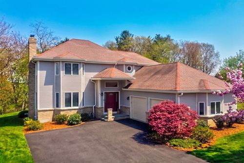 43 Hampshire Rd, Peabody, MA, 01960-2134 | Card Image