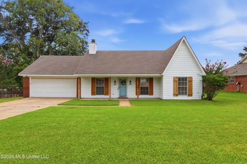 101 N Place Dr, Madison, MS, 39110-9329 | Card Image