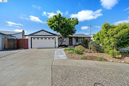 25073 Belhaven St, Hayward, CA, 94545 | Card Image