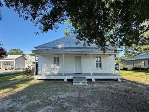 221 N 11th St, Kinder, LA, 70648-3624 | Card Image